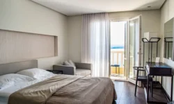 Why Serviced Apartments Are Ideal for Extended Medical Stays